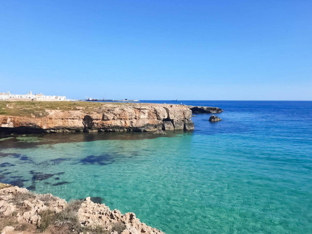 Cala Paradiso Монополи Экстерьер фото